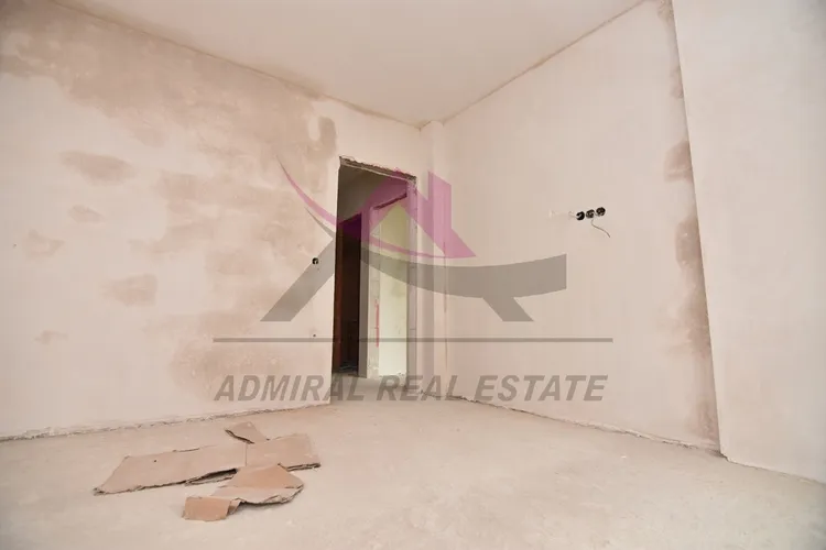 АТРАКТИВЕН ДВУСТАЕН -ВЪЗРАЖДАНЕ 3  8